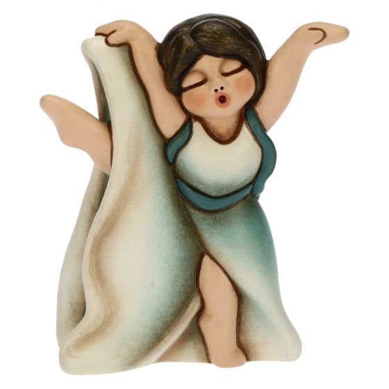 Bimba ballerina piccola con tutù azzurro